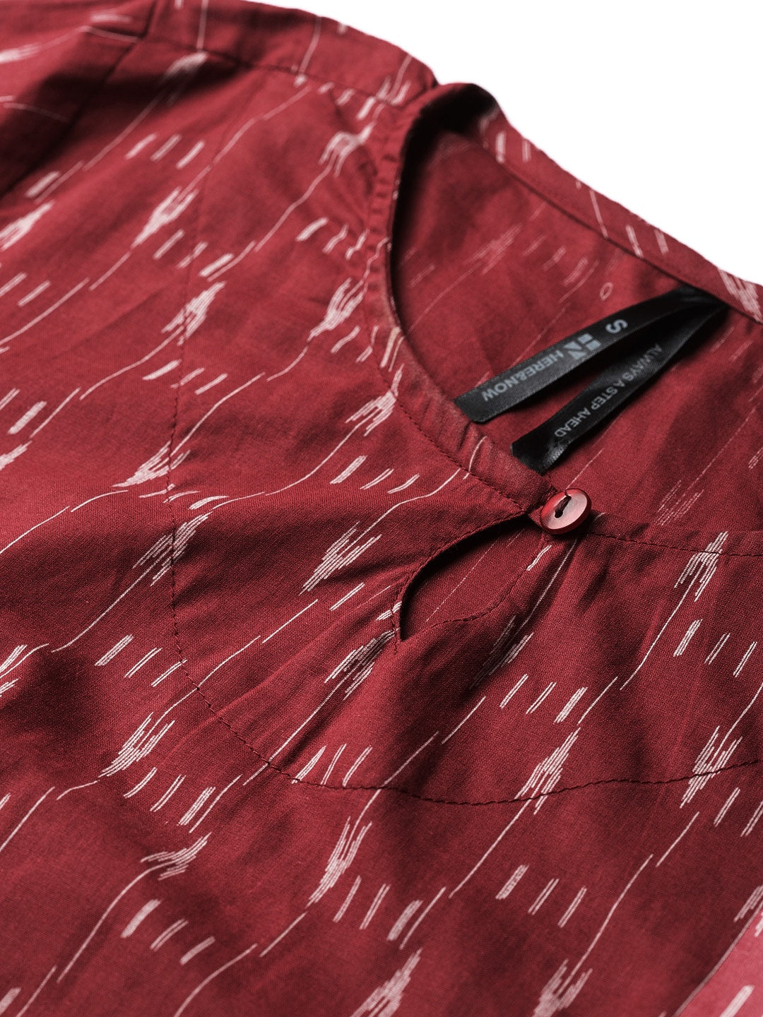 HERE&NOW Women Maroon & Off-White Printed Straight Kurta - Distacart