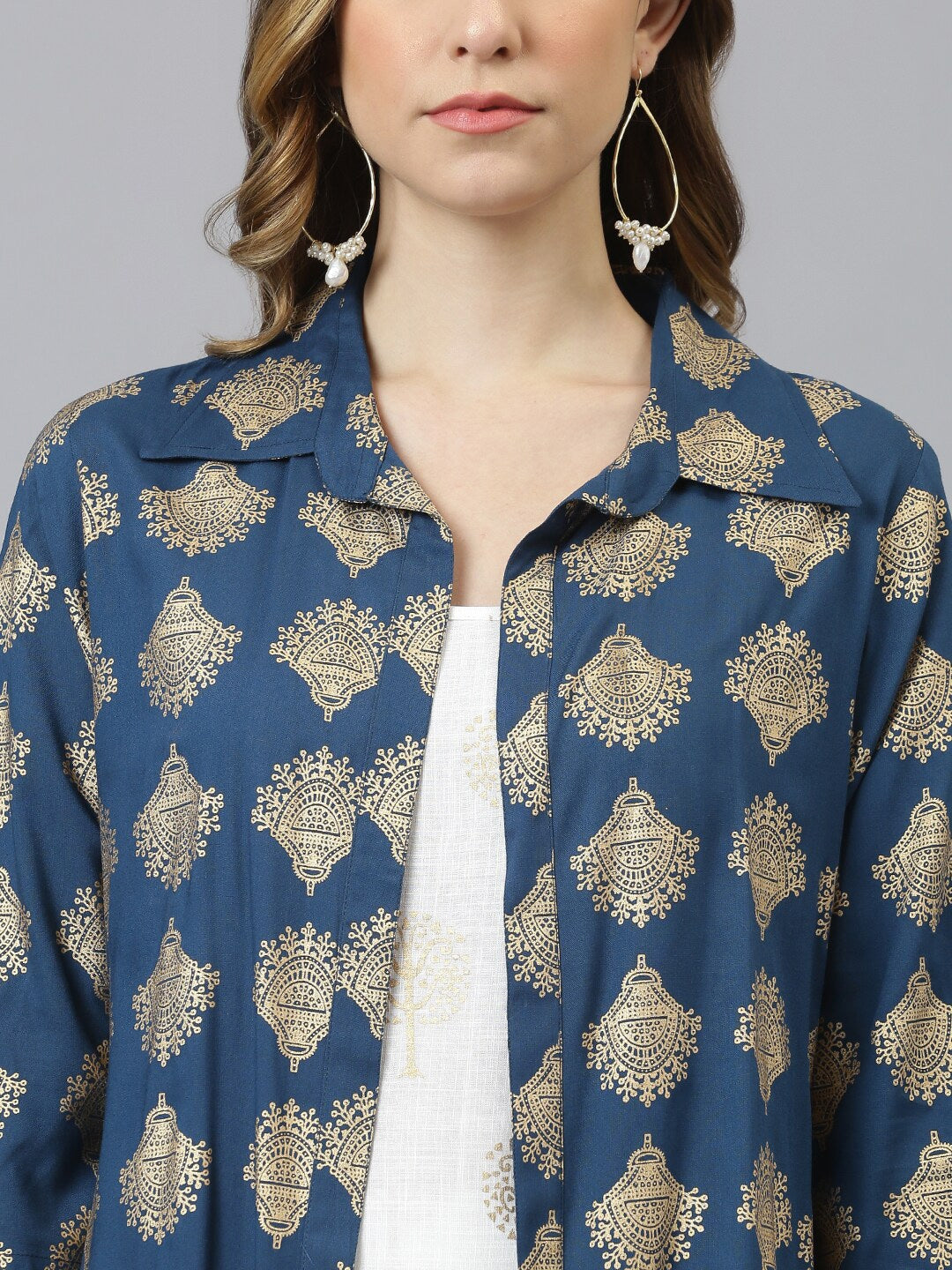 Khushal K Women Blue Ethnic Motifs Printed Kurta & Palazzos with Jacket - Distacart