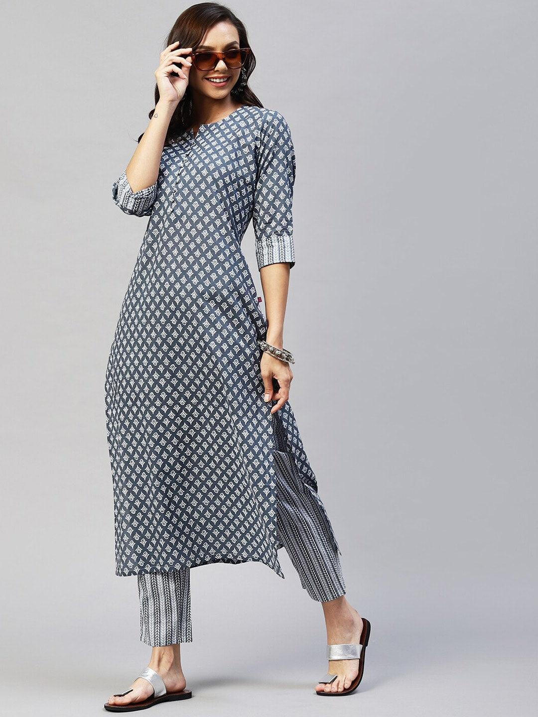 Kalini Women Floral Printed Notched Neck Kurta with Trousers - Distacart