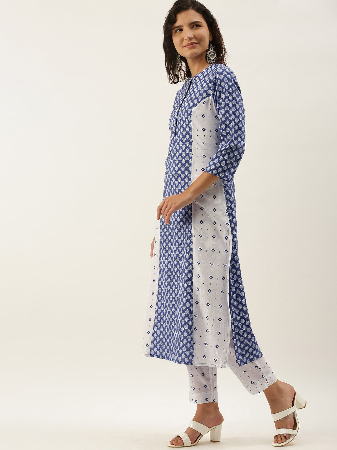 Sangria Women White Ethnic Motifs Printed Panelled Pure Cotton Kurta with Trousers - Distacart