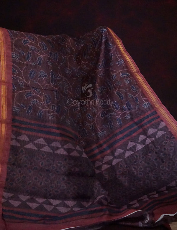 Dark Wine Colour Floral Design Semi Chanderi Saree By Gayathri Reddy Designer Studio - Distacart