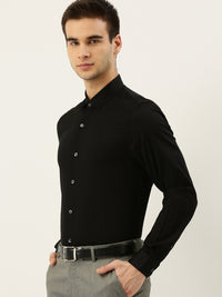Thumbnail for INVICTUS Men Black Slim Fit Solid Stretch Formal Shirt - Distacart