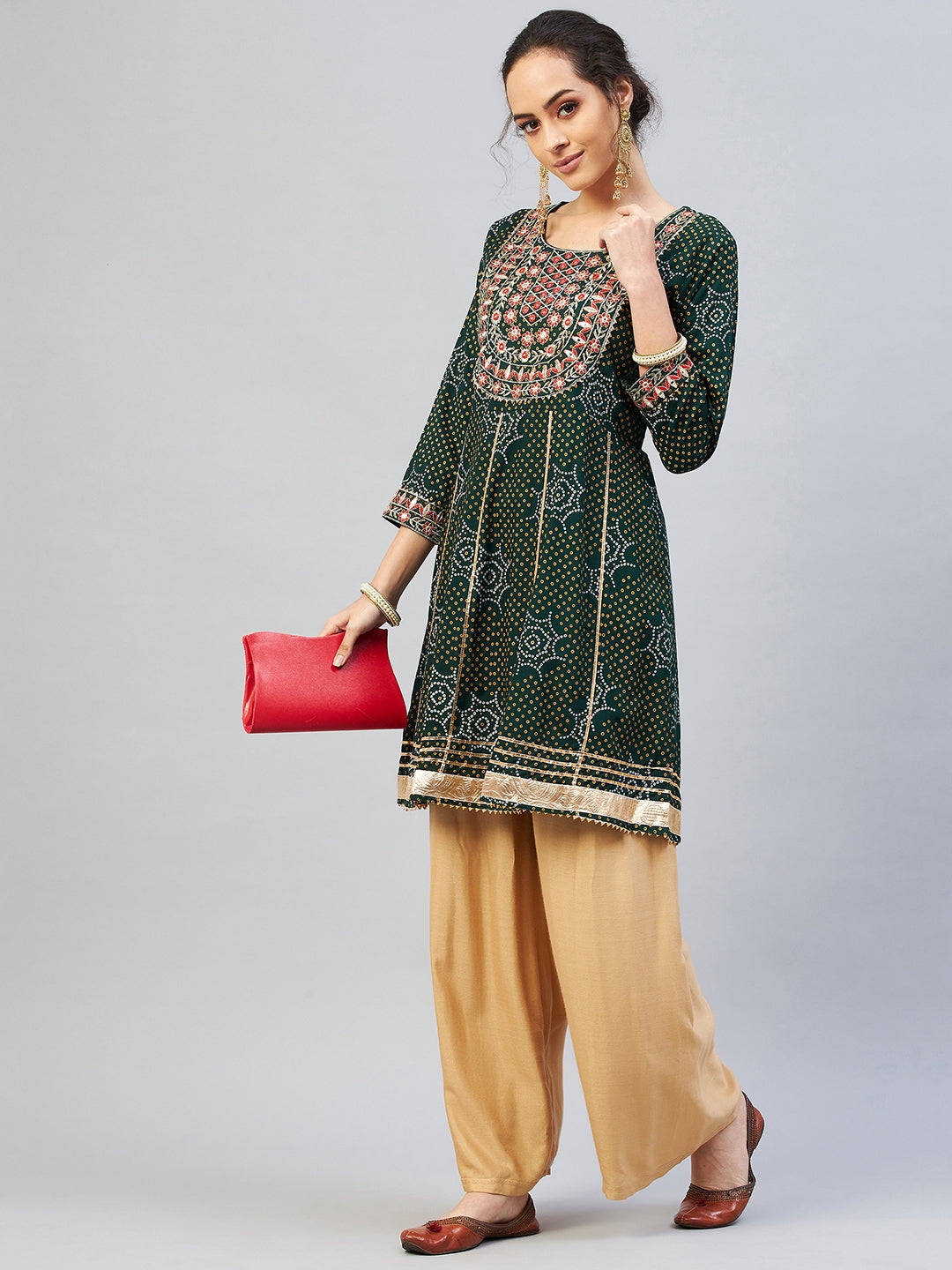 InWeave Women's Green Gota Mirror Work Kurta - Distacart