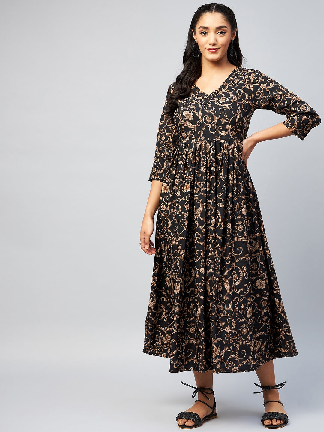 InWeave Women's Black Jaal Print Long Anarkali Kurta - Distacart