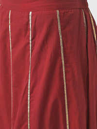 Thumbnail for Wahe-NOOR Women's Maroon & Golden Gotta Patti Detail Kurta With Skirt - Distacart