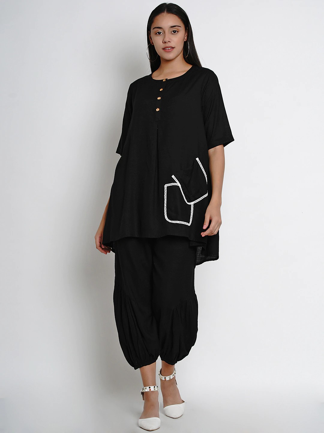 Wahe-NOOR Women's Black Self Design Kurta With Dhoti Pants - Distacart