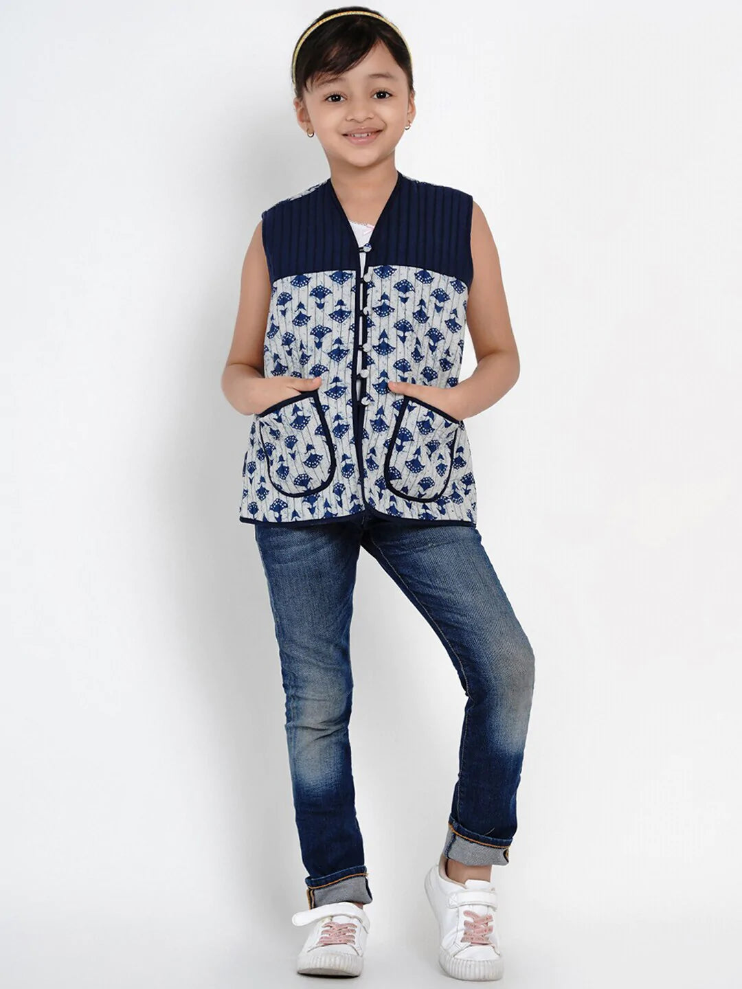 NOZ2TOZ Blue Printed Tailored Jacket Top For Girls - Distacart