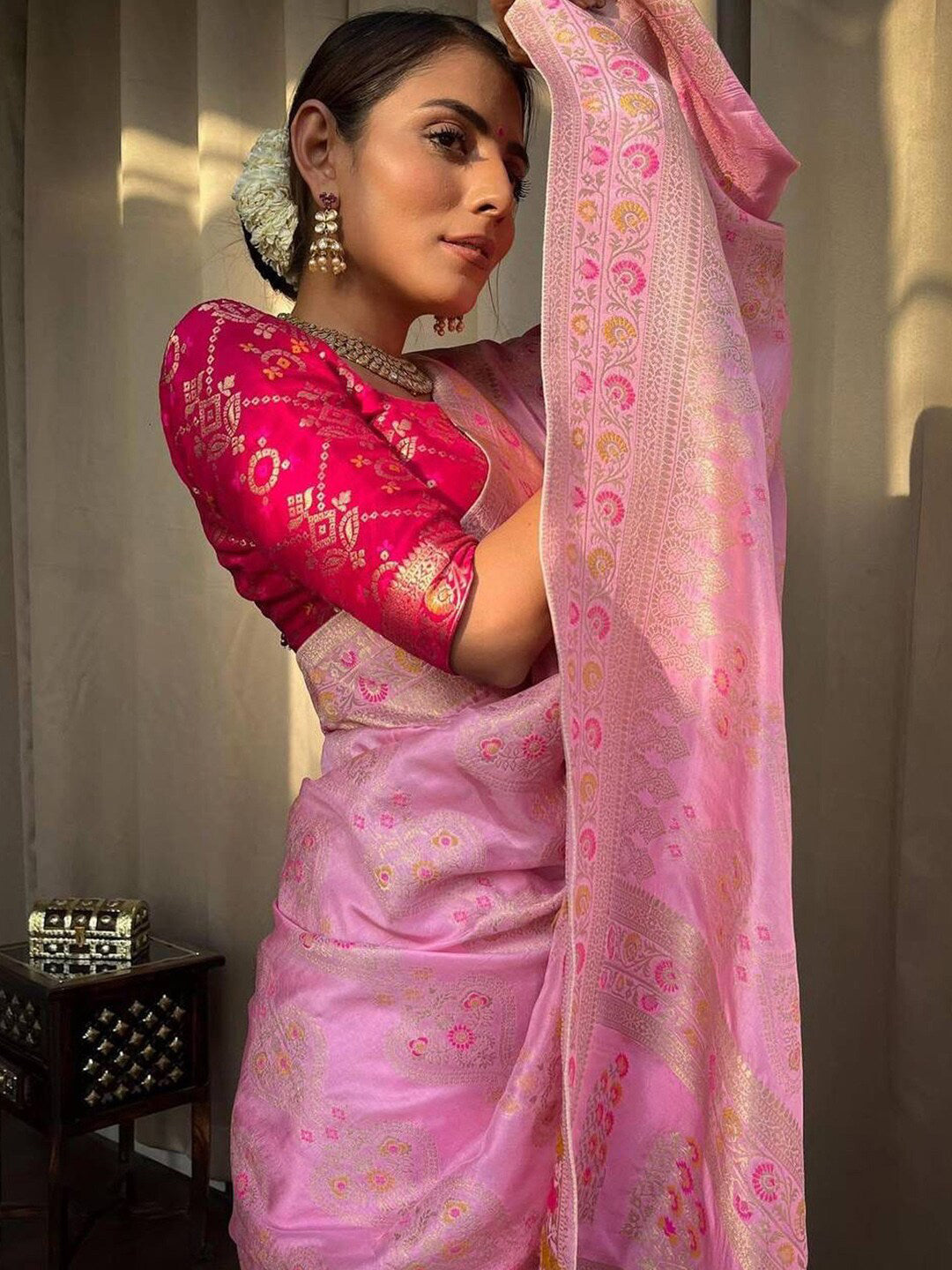 Kalini Woven Design Zari Silk Blend Banarasi Saree - Distacart