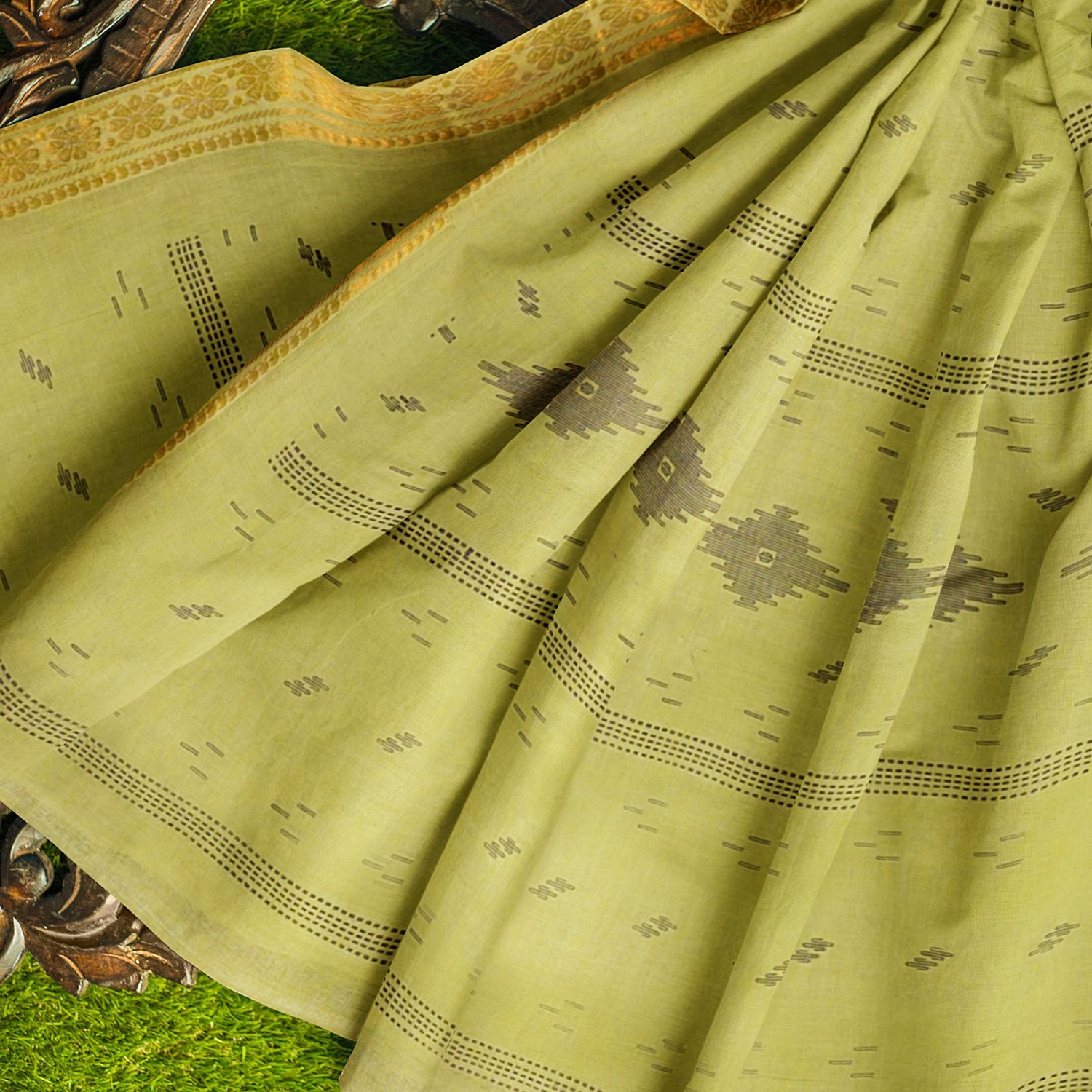 Exclusive Collection 100% Pure Cotton Green Saree With Printed Work - Distacart