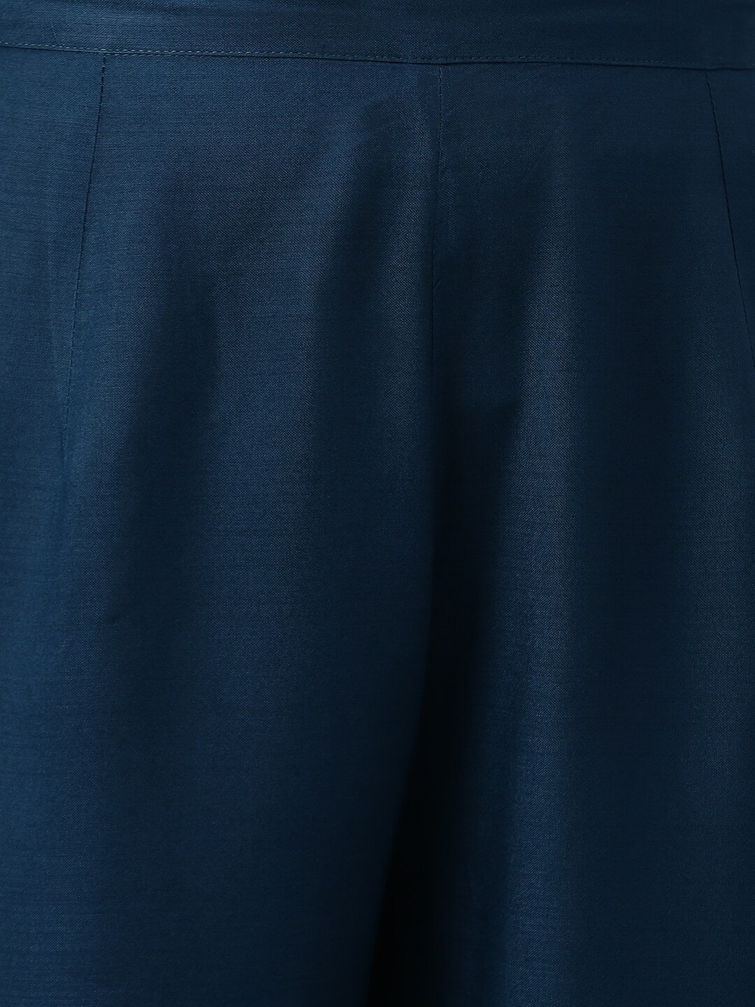 Khushal K Women Chevron Printed Kurta with Trousers - Distacart