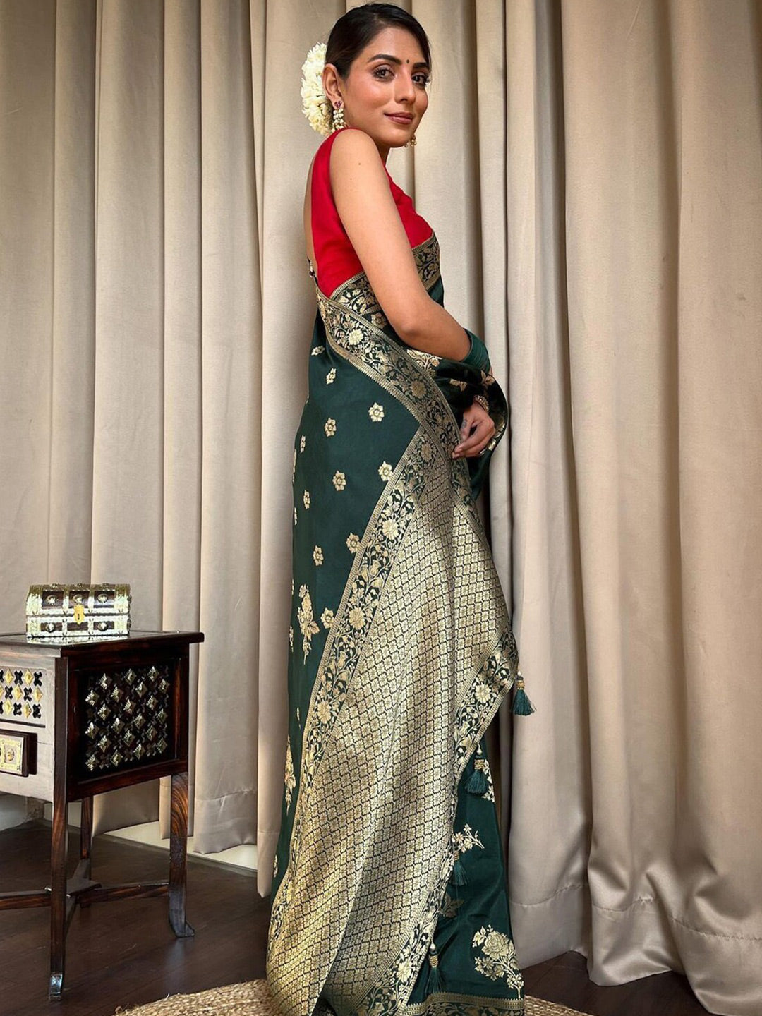 Kalini Woven Design Zari Banarasi Saree - Distacart