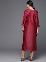 Thumbnail for Varanga Women Magenta Embellished Gota Patti Kurta - Distacart