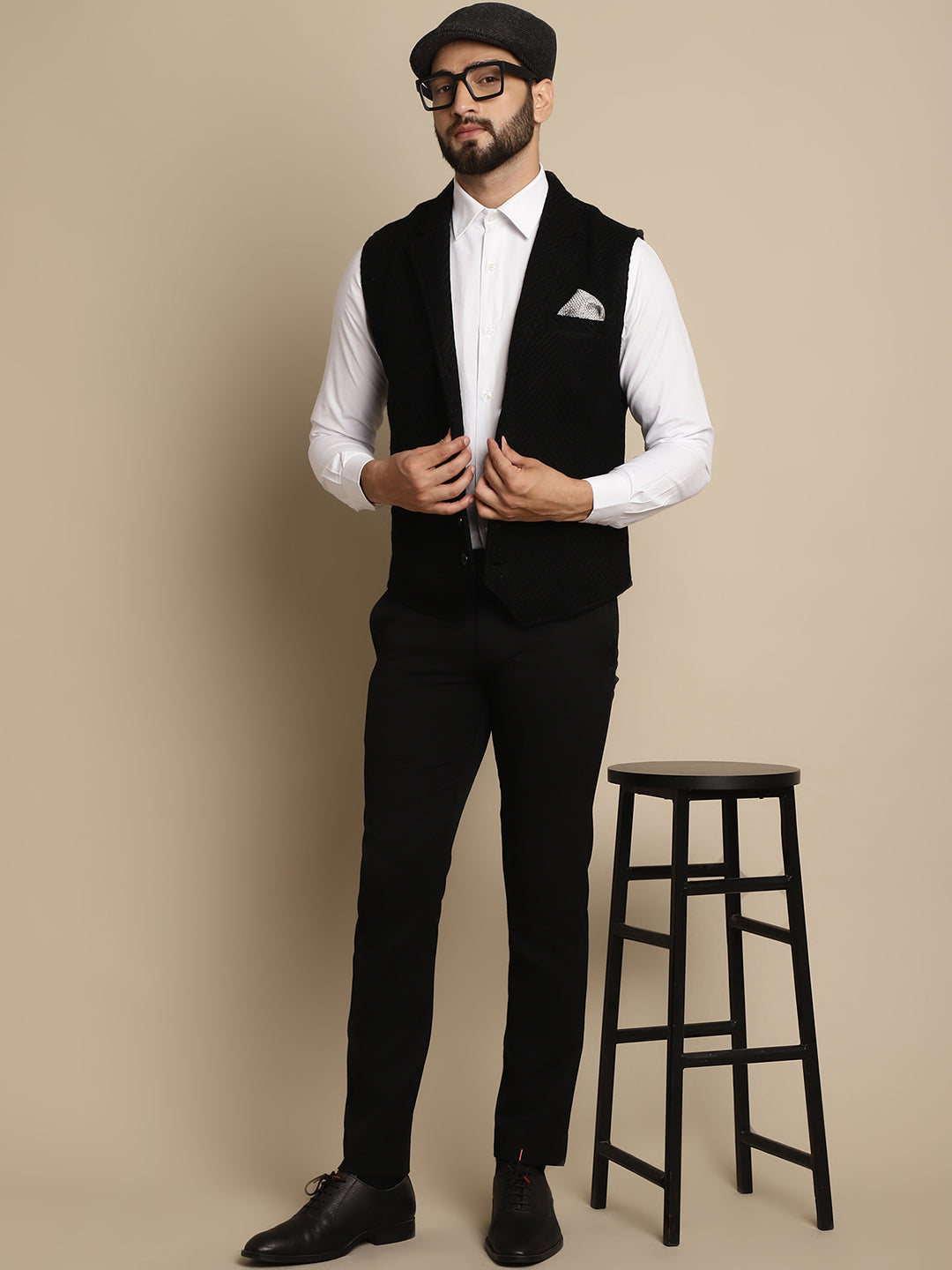Even Apparels Men's Black Wool Waistcoat with Notched Lapel - Distacart