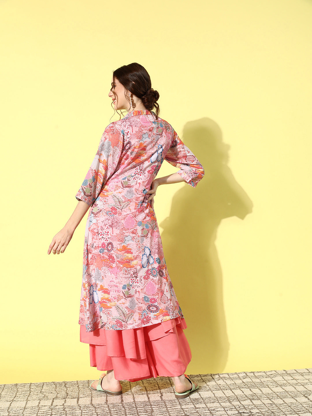 InWeave Women's Camelia Fusion Layer With Peach Sleeveless Kurta Set - Distacart