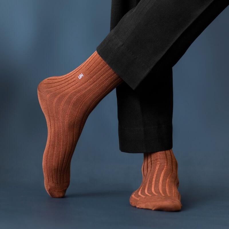 Socksoho Luxury Men Socks Resilient Brown Edition