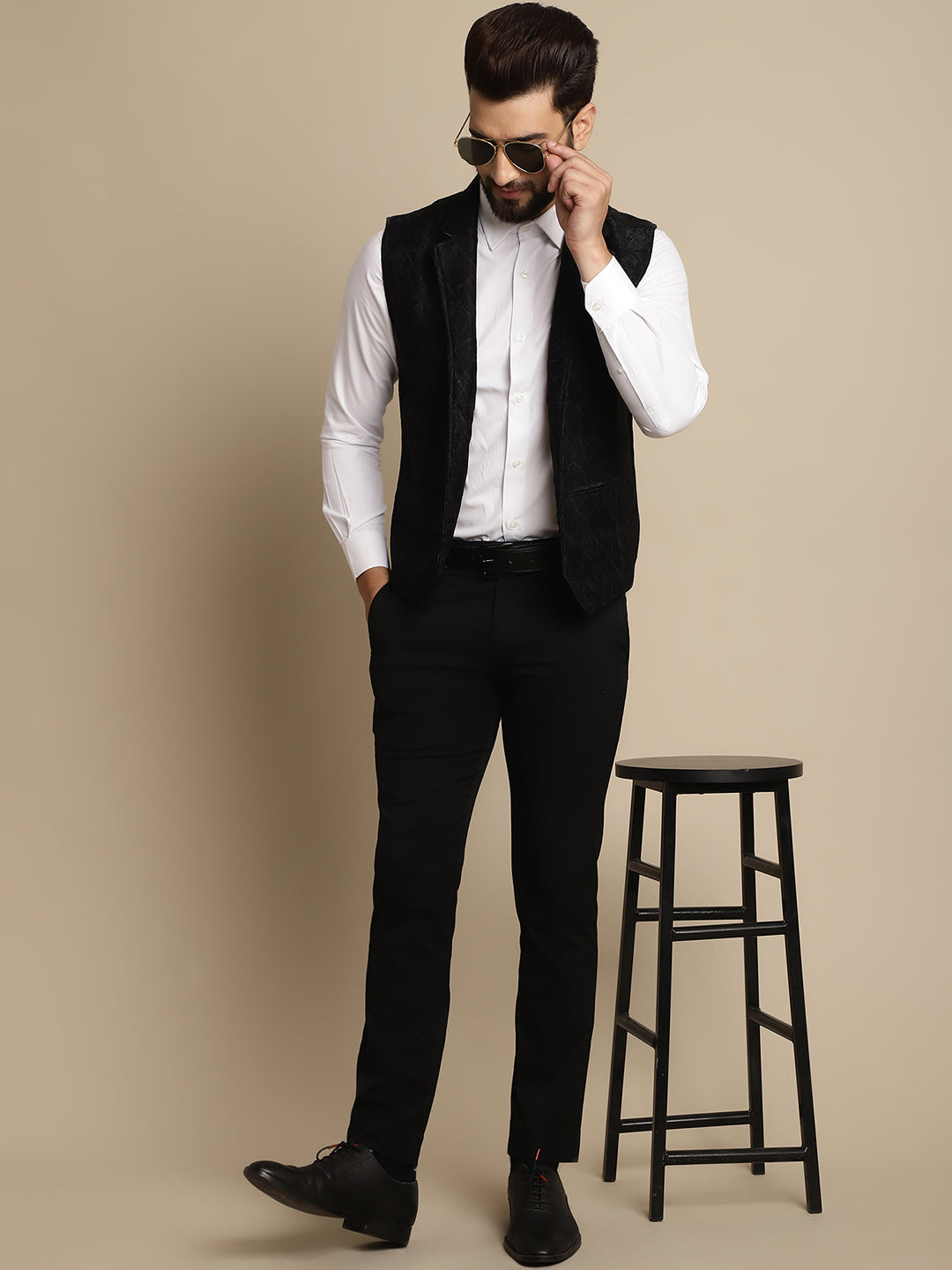 Even Apparels Men's Black Waistcoat with Notched Lapel - Distacart