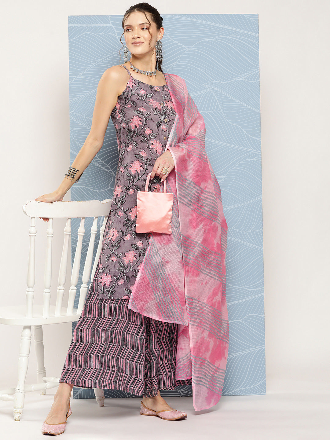 InWeave Women's Mauve Abstract Strappy Set With Dupatta - Distacart