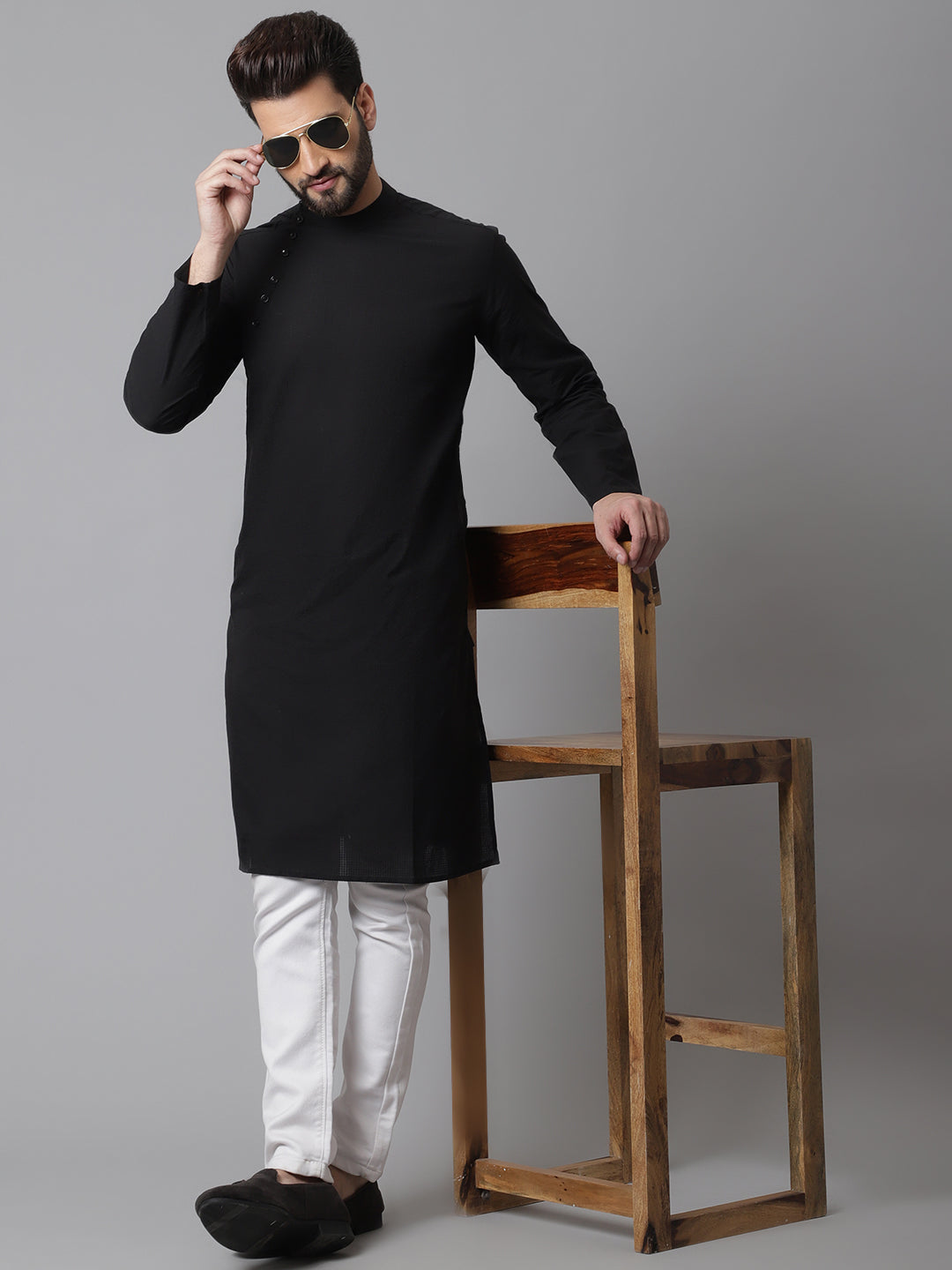 Even Apparels Black Pure Cotton Kurta With Band Collar - Distacart