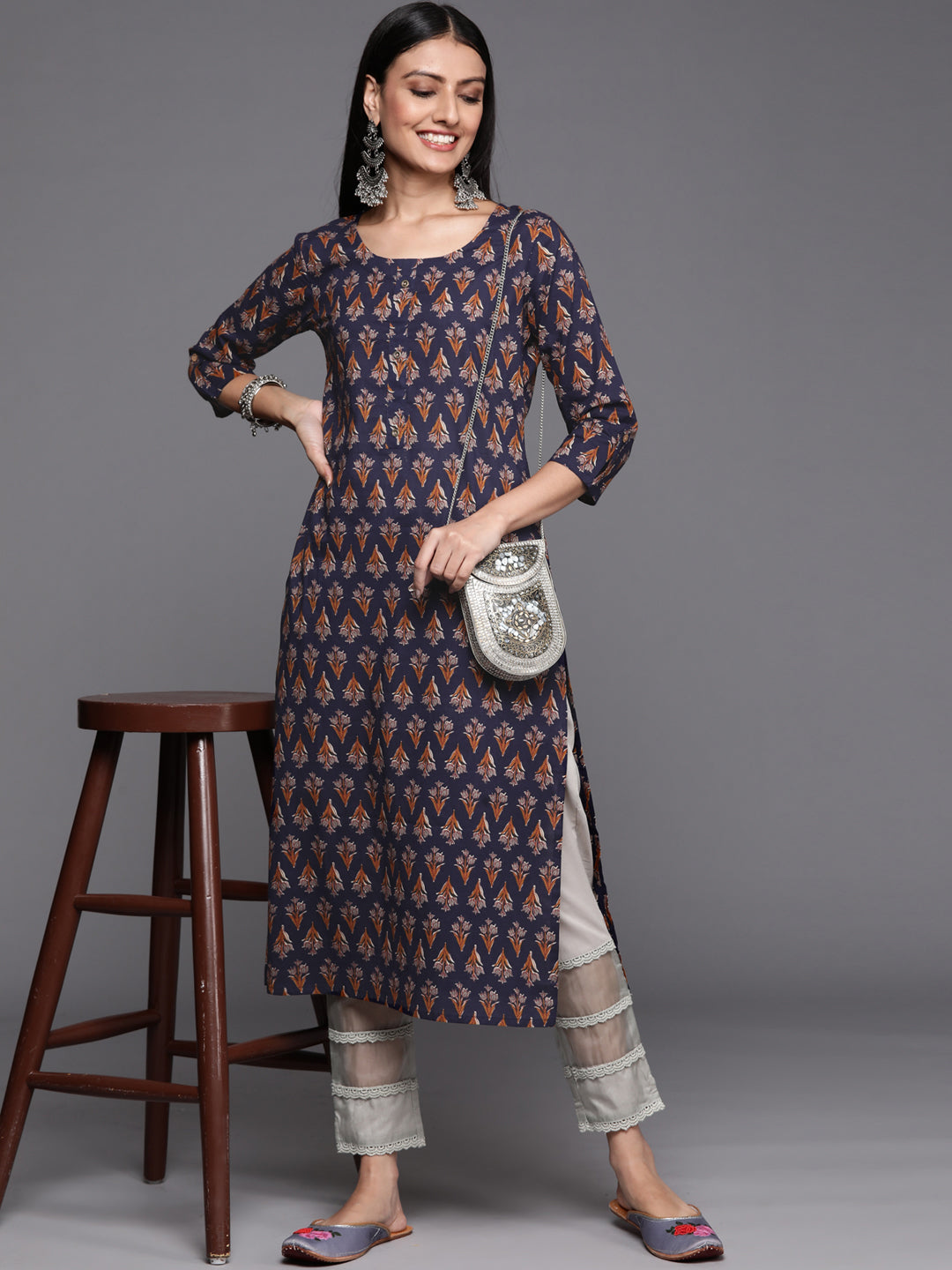 Varanga Navy Blue Floral Printed Straight Kurta With Three Quarter Sleeves - Distacart