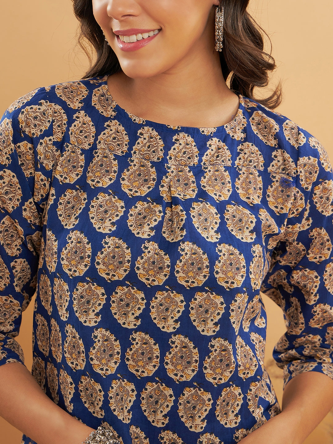 InWeave Women's Ink Blue Small Paisley Kalamkari Top - Distacart