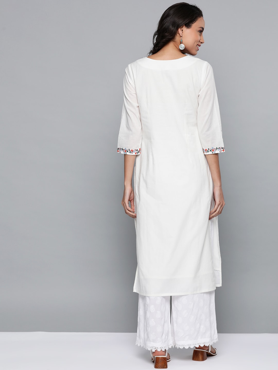 HERE&NOW Women White Cotton Straight Thread Work Kurta - Distacart
