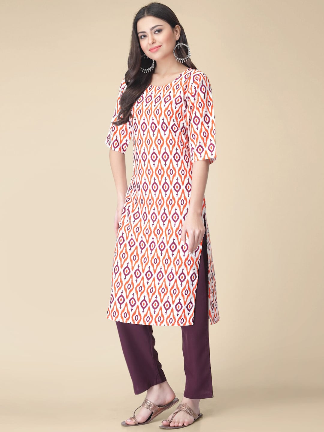 Kalini Geometric Printed Printed Regular Kurta with Trousers - Distacart