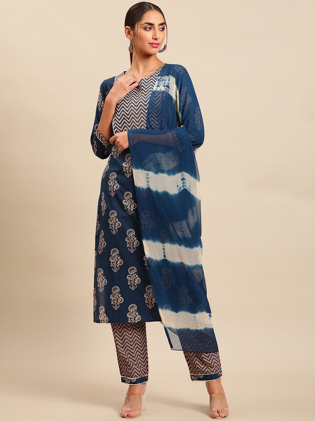 Sangria Women Ethnic Motifs Printed Gotta Patti Pure Cotton Kurta with Trousers - Distacart