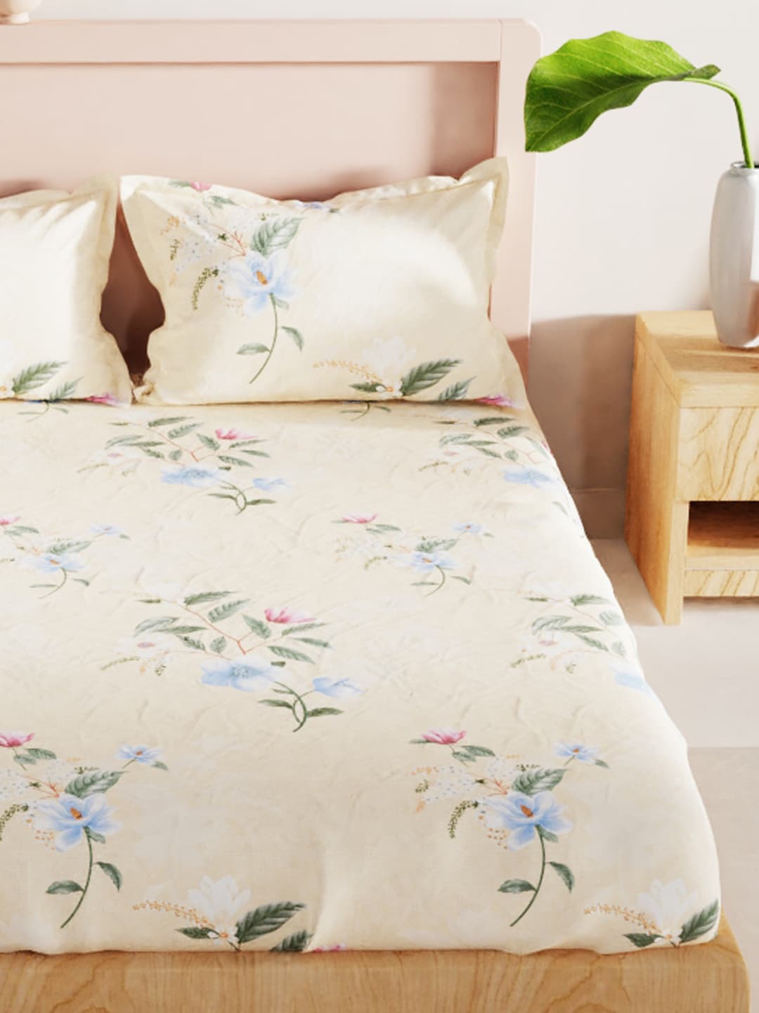 BIANCA Yellow & Blue Floral 186 TC King Bedsheet with 2 Pillow Covers - Distacart