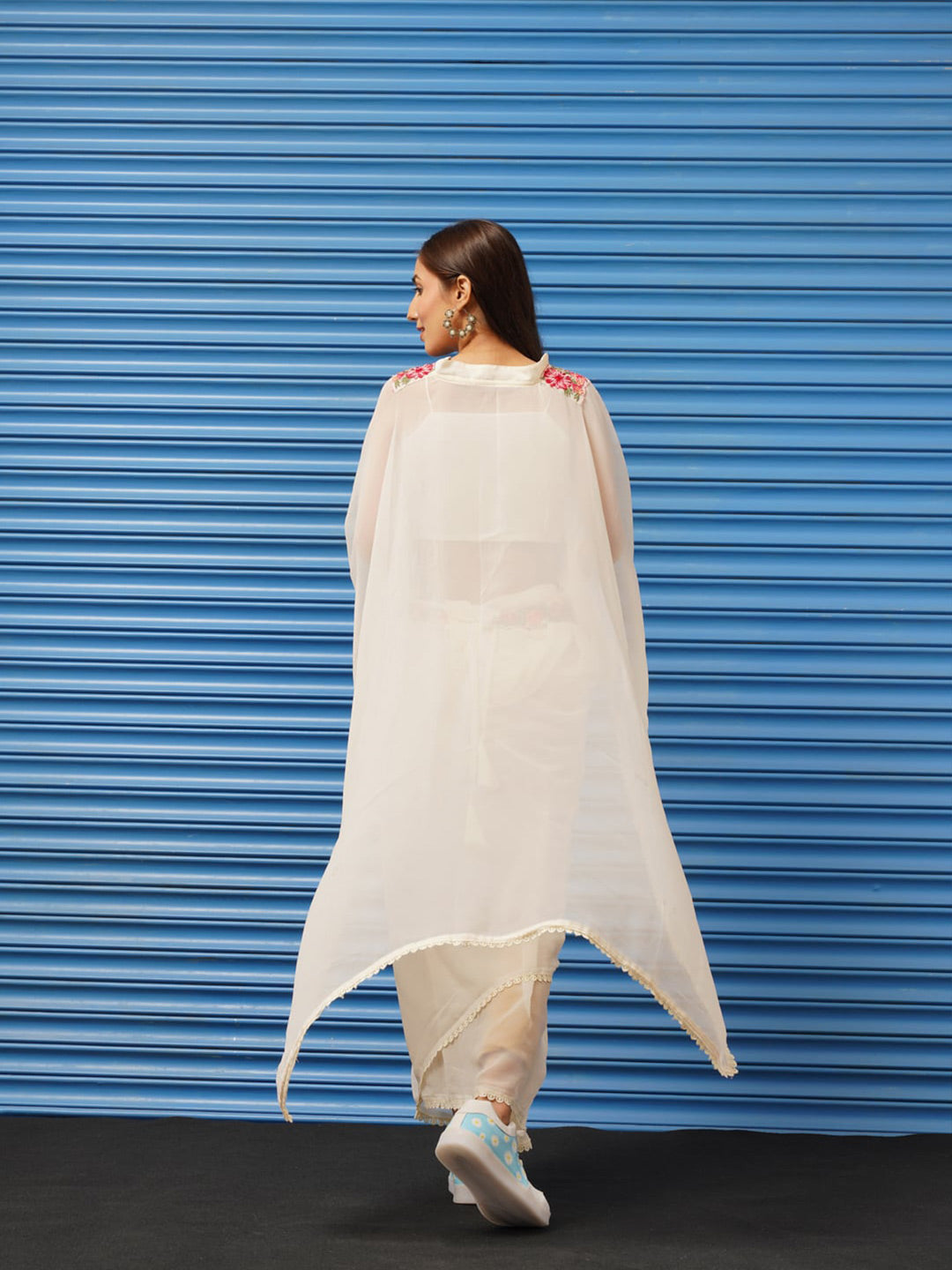 Tikhi Imli Kaftan Saree With Belt - Distacart