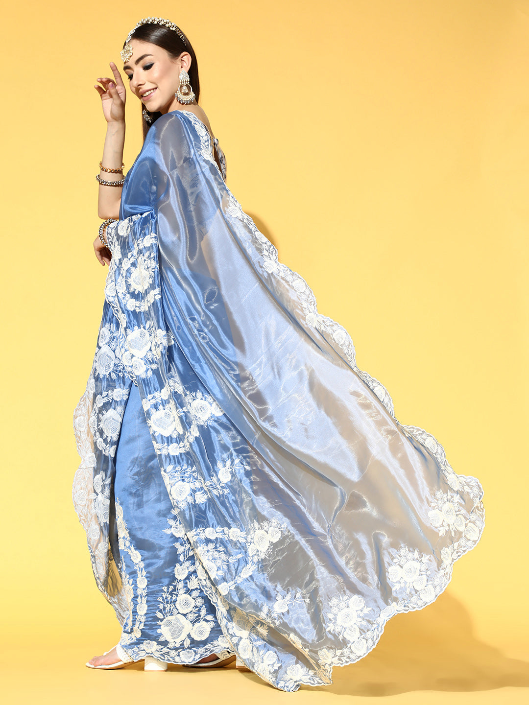 Saree Mall Floral Saree with Embroidered Border - Distacart
