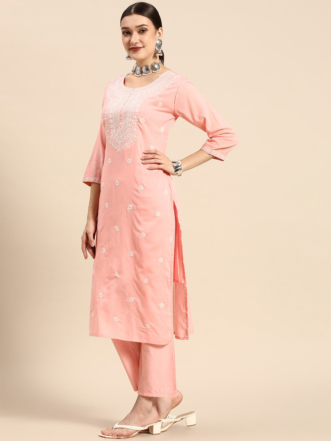 Sangria Women Pink Embroidered Thread Work Pure Cotton Kurta with Trousers & With Dupatta - Distacart