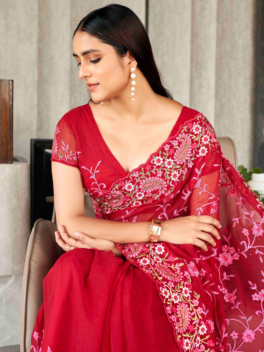 Tikhi Imli Floral Embroidered Chiffon Heavy Work Saree - Distacart