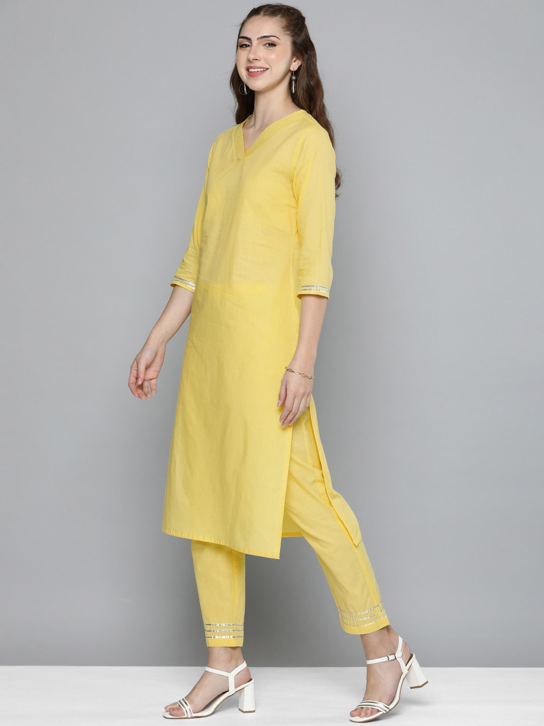 HERE&NOW Women Regular Gotta Patti Pure Cotton Kurta with Trousers - Distacart
