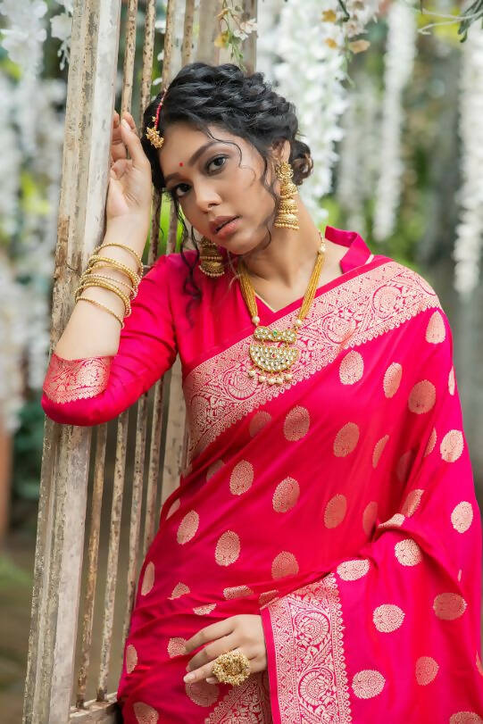 Vishnu Weaves Women's Pink Banarasi Silk Floral Zari Woven Saree with Unstitched Blouse - Distacart