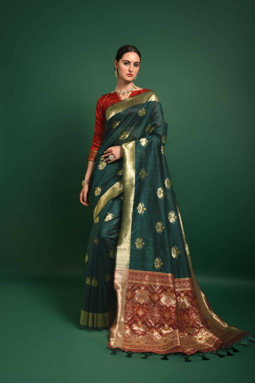 Vishnu Weaves Women's Bottle Green Tussar Silk Zari Woven Saree with Blouse - Distacart