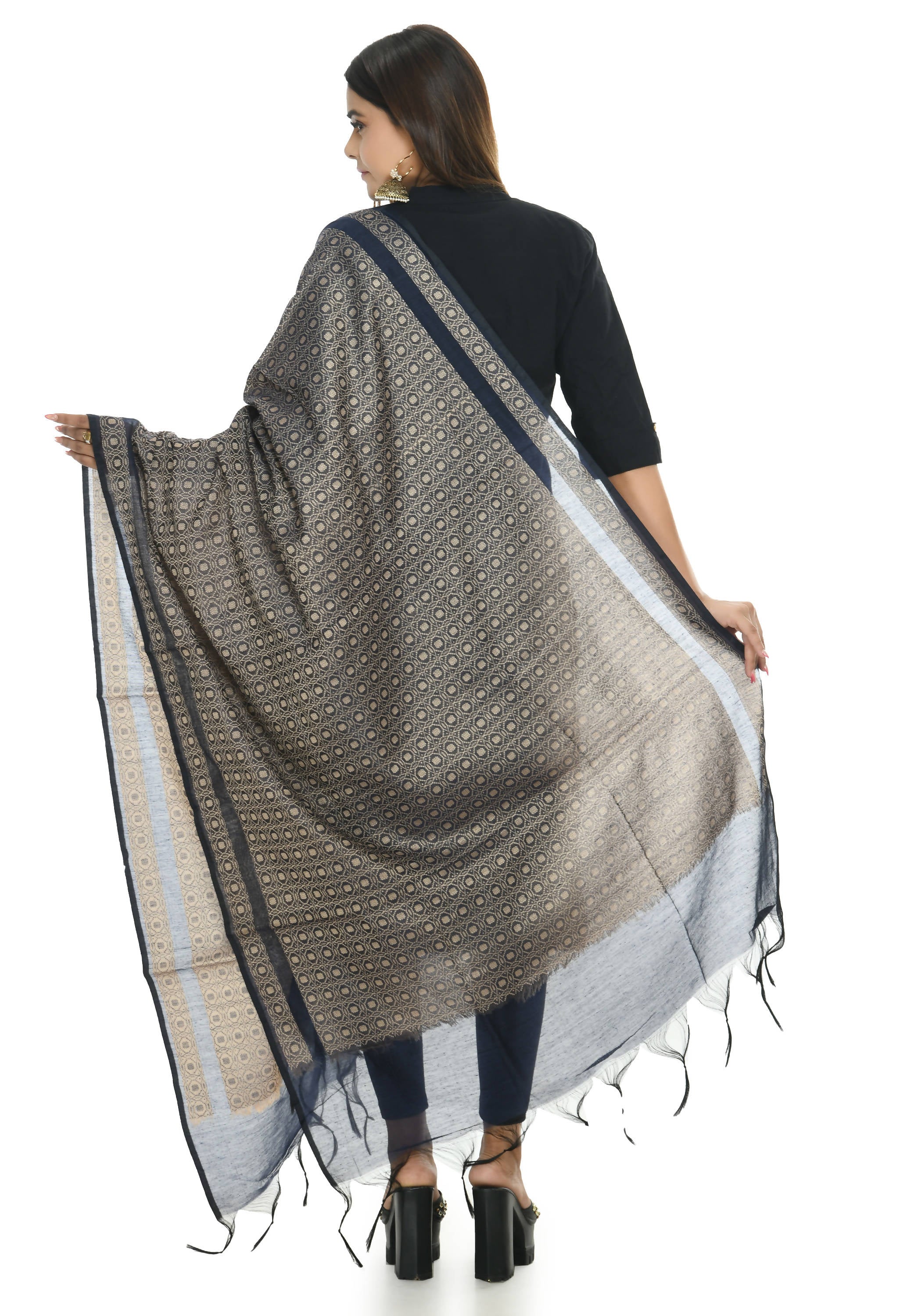 Mominos Fashion Moeza Handloom Cotton Navy Blue Dupatta For Women - Distacart