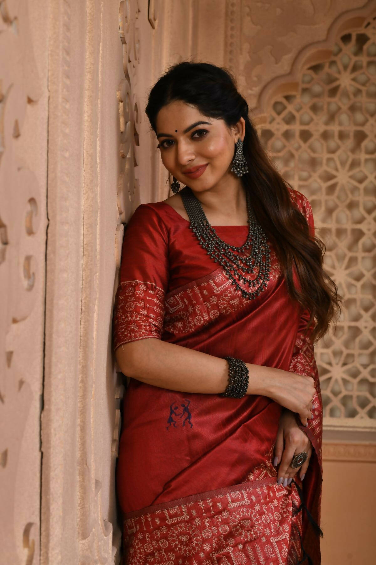 Vishnu Weaves Women's Red Handloom Raw Silk Woven Border Saree with Unstitched Blouse - Distacart