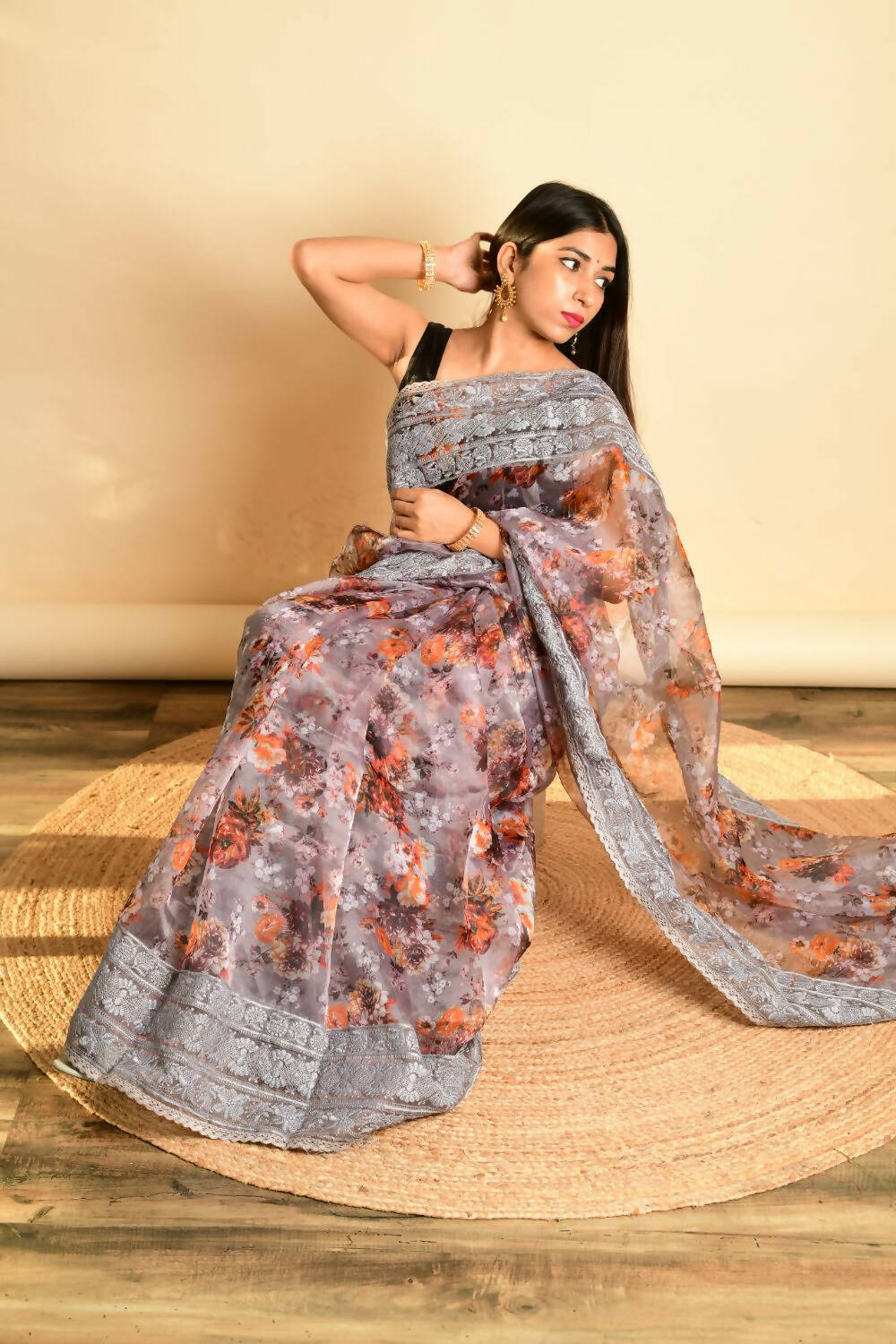 Vamsee Grey Organza Saree - Distacart