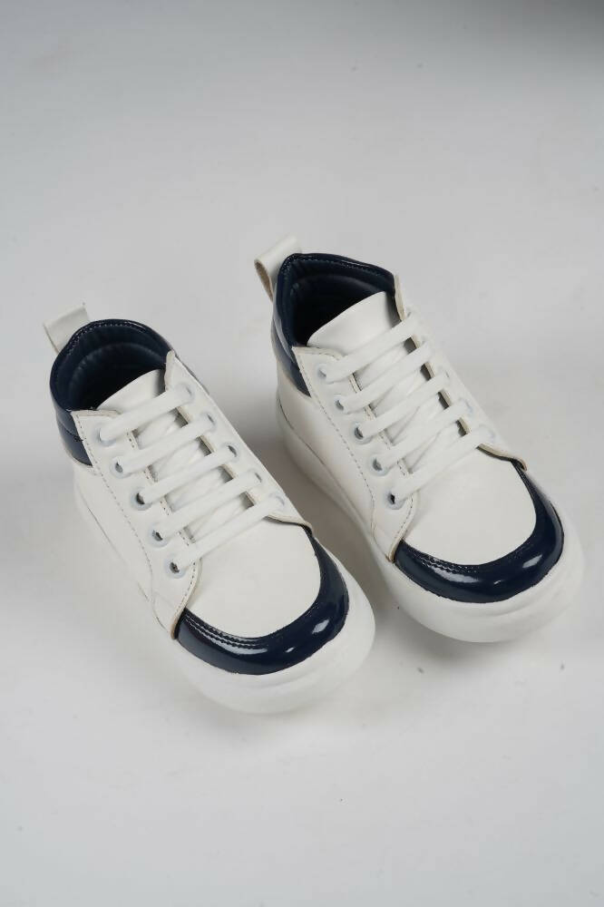 Tiny Bugs For Boys & Girls Mid Top Sneakers - White & Blue - Distacart