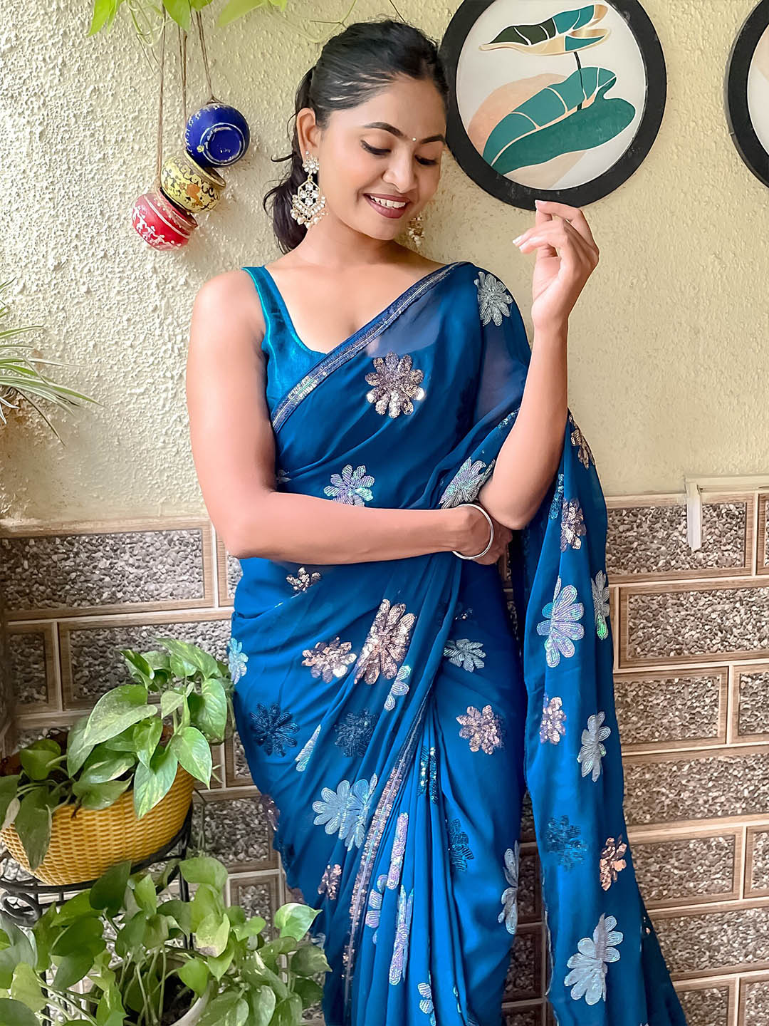 Mitera Embellished Sequinned Saree - Distacart