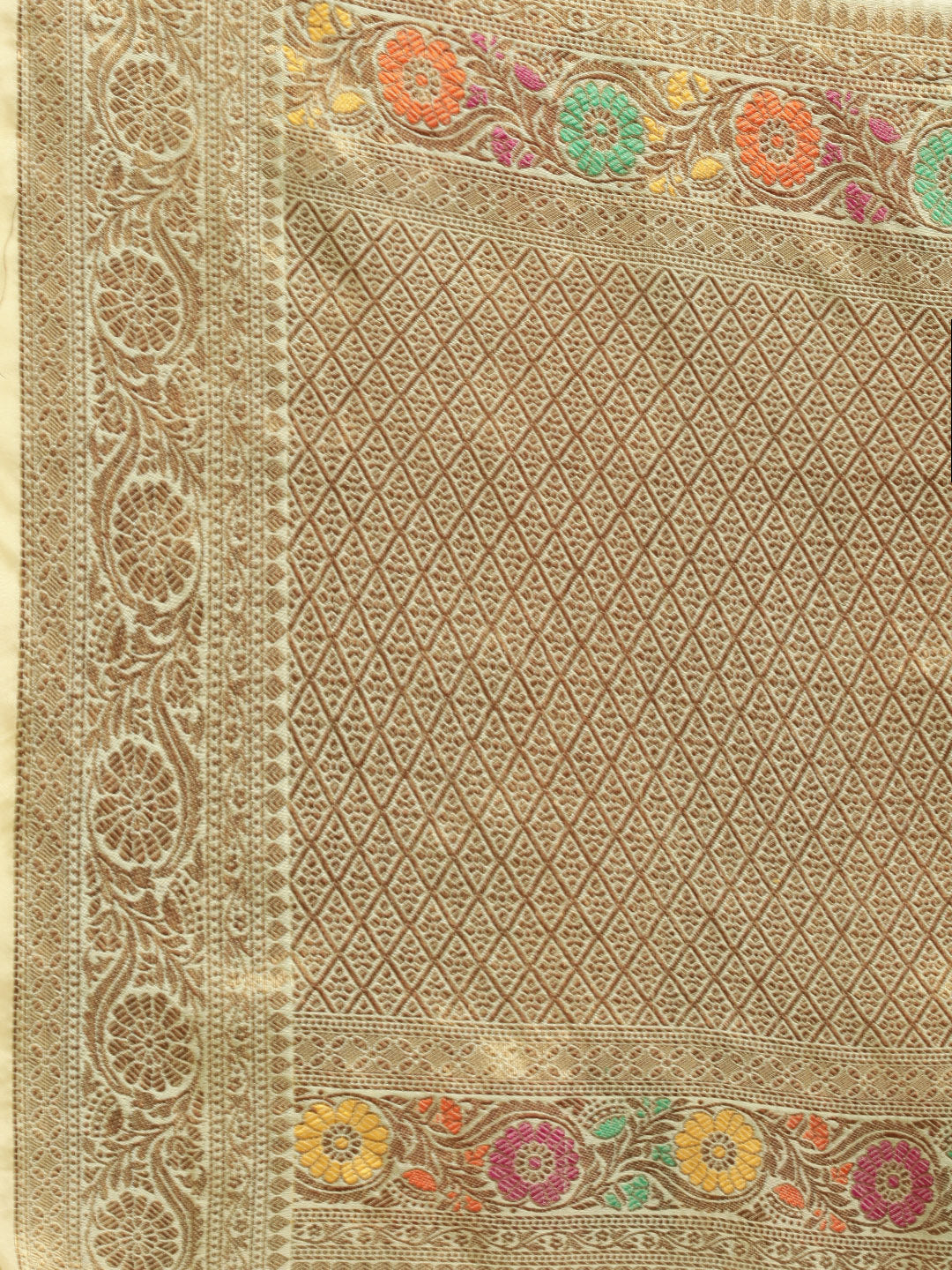 Mitera Green & Gold-Toned Ethnic Motifs Zari Organza Saree - Distacart