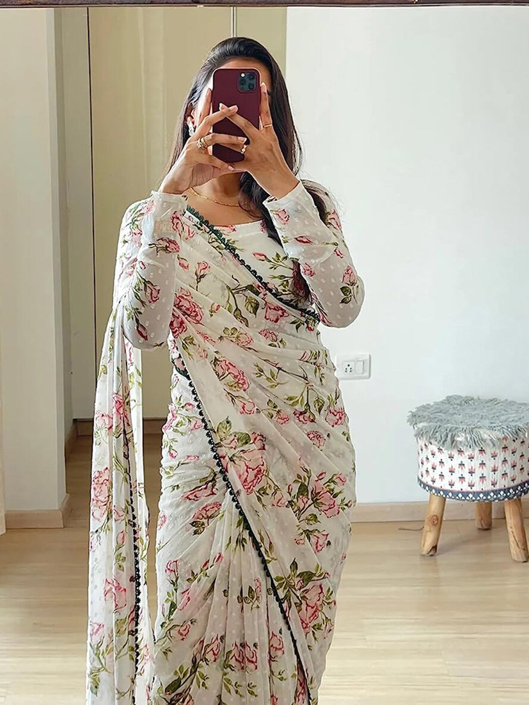 Kalini Floral Printed Pure Georgette Saree - Distacart