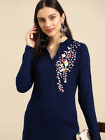 Thumbnail for Sangria Women Navy Blue & White Floral Acrylic Straight Winter Kurta - Distacart