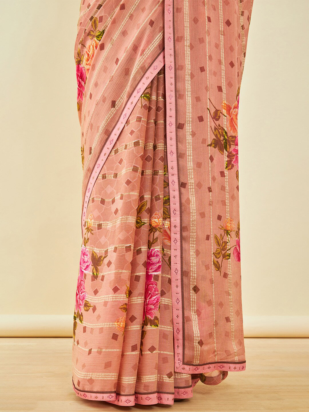 Soch Peach-Coloured Floral Printed Beads and Stones Saree - Distacart
