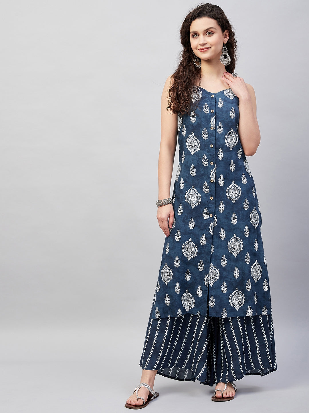 InWeave Women's Blue White Porcelien Print Spaghetti Kurta Palazzo Set - Distacart