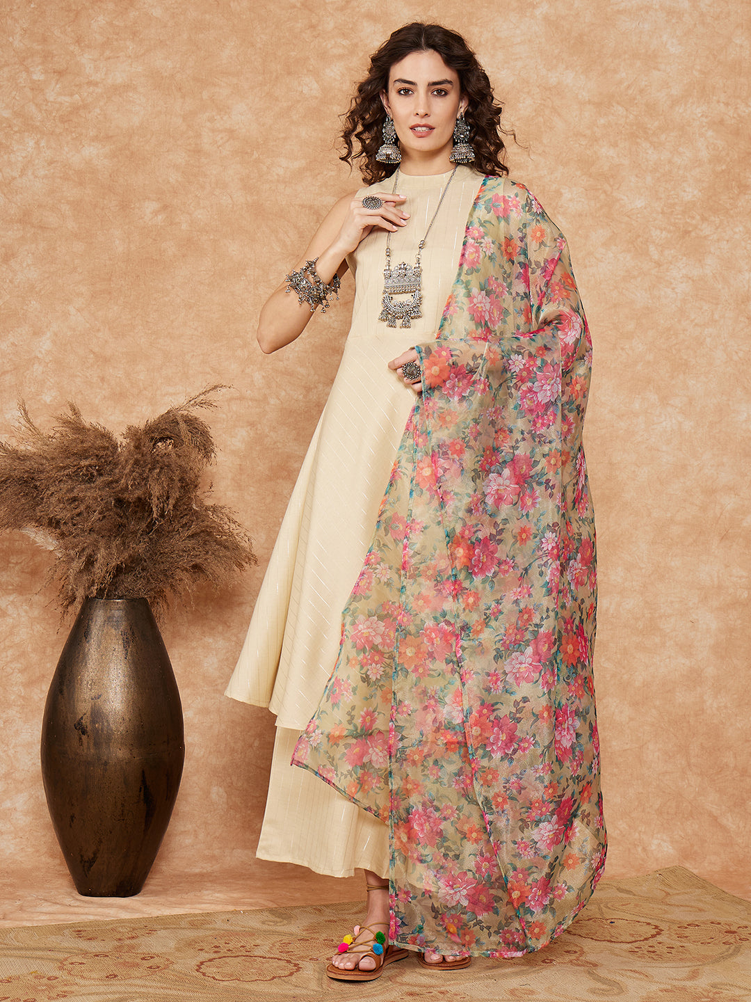 InWeave Women's Cream Lurex Kurta Set Pear Green Pink Or Dupatta - Distacart