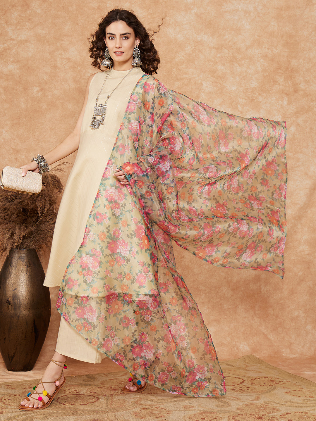 InWeave Women's Cream Lurex Kurta Set Pear Green Pink Or Dupatta - Distacart