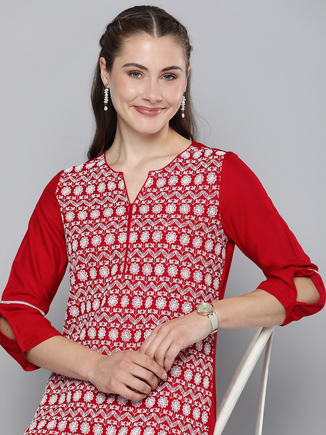 HERE&NOW Embroidered Thread Work Kurta - Distacart