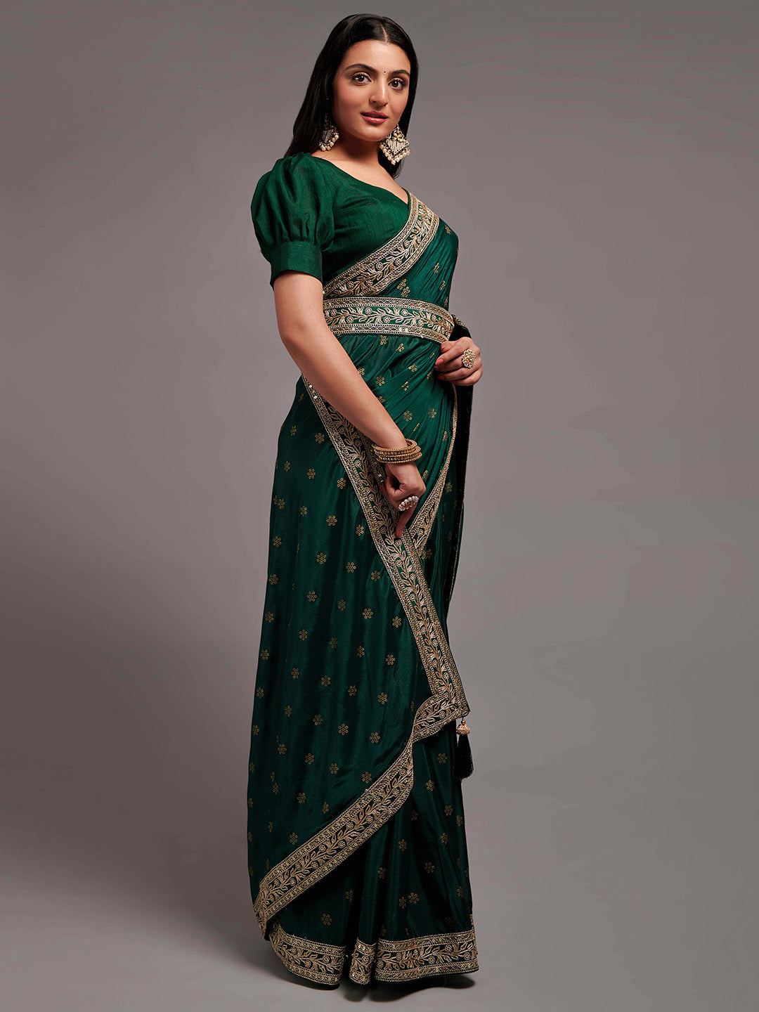 Kalini Floral Embroidered Saree - Distacart