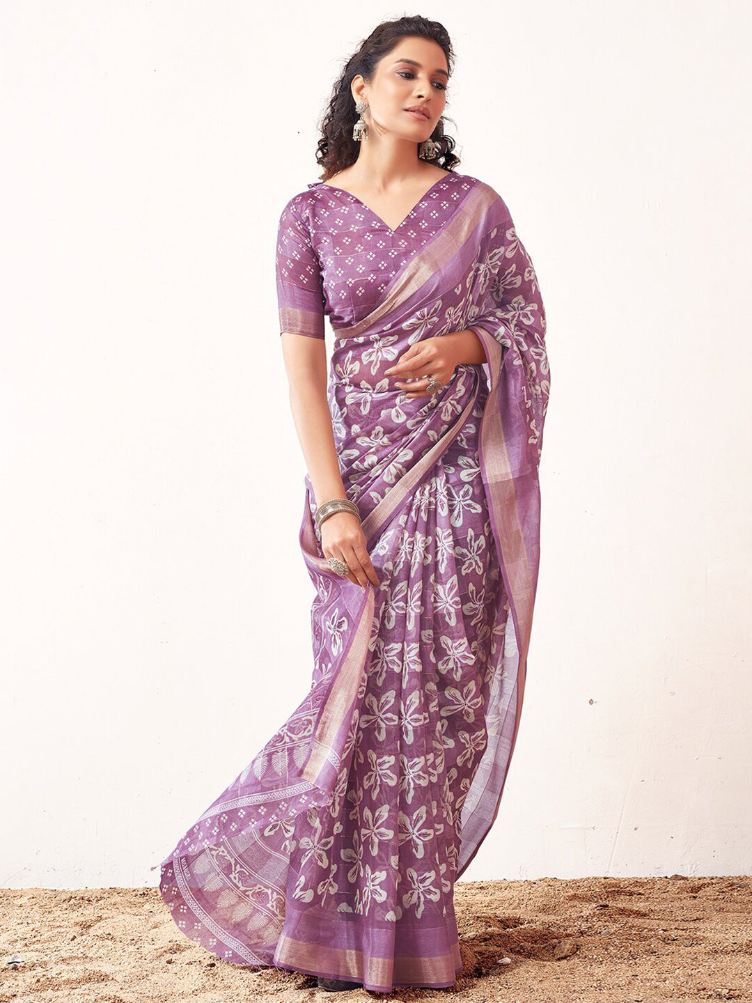 Kalini Floral Printed Zari Saree - Distacart